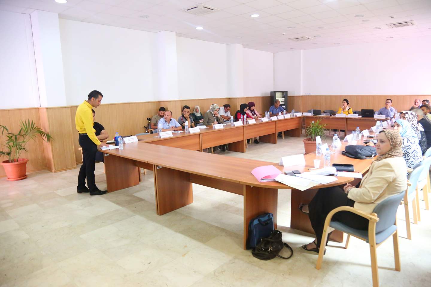 Initial question and construction of the research topic session 1
