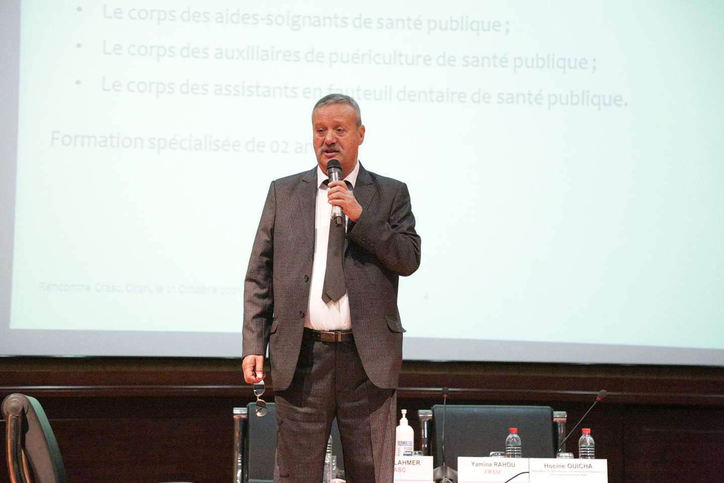 Paramedical training in Algeria: paramedicals' relationship to the profession and competency assessment. The case of paramedical training institutions and hospitals in Oran and Constantine