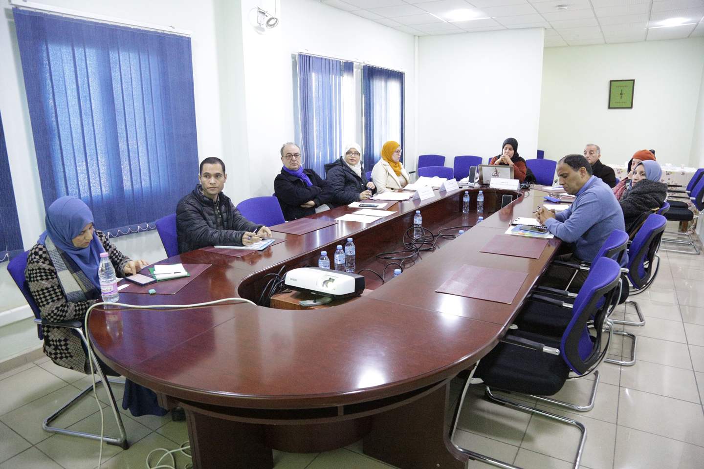The Professional Precariousness of Women in the Service Sector in Western Algeria: Quality of Employment and Path to Integration